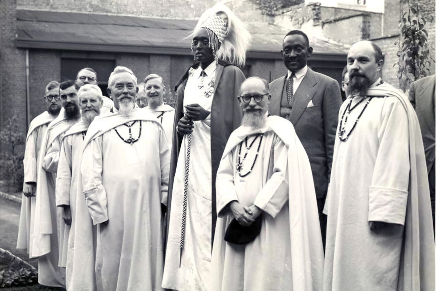 Après la déchéance de Musinga en 1931, Mutara Rudahigwa, un de ses fils fut  désigné comme son successeur par les autorités mandataires belges sous l'influence des missionnaires. Scholastique Mukasonga, Rwanda